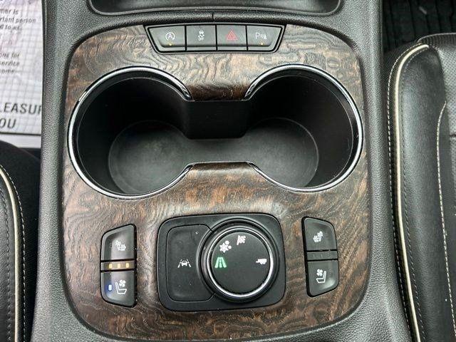 GMC Acadia  2020