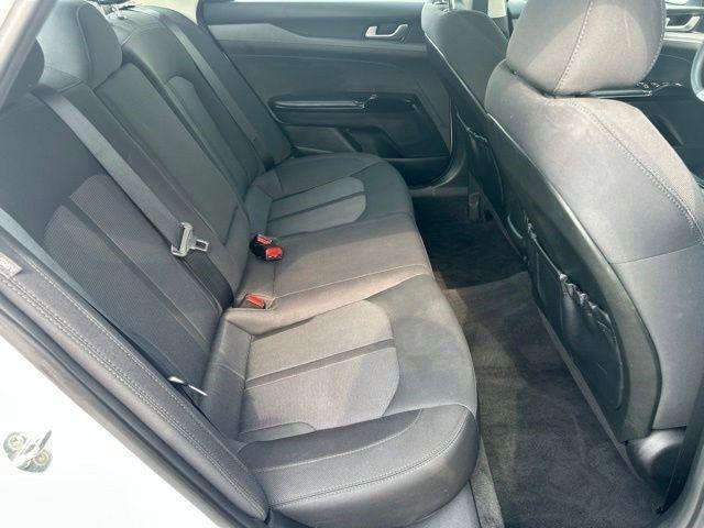 Kia K5  2023