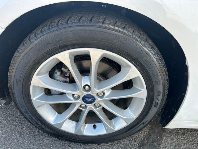 Ford Fusion Hybrid  2019