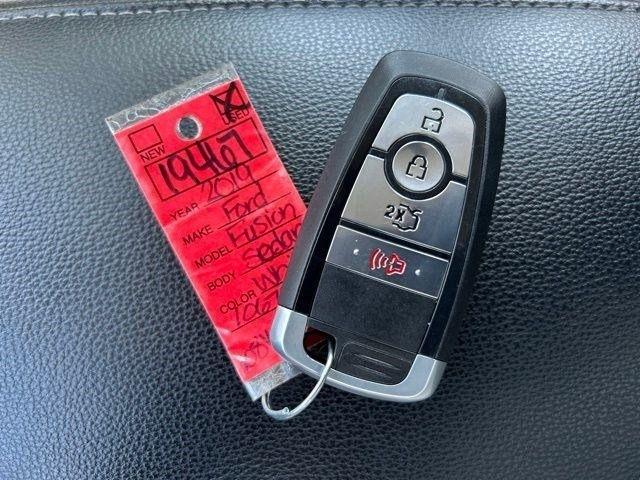 Ford Fusion Hybrid  2019