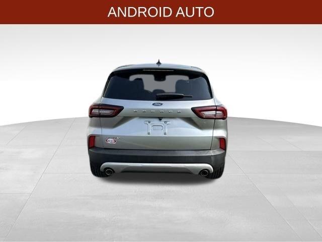Ford Escape  2023