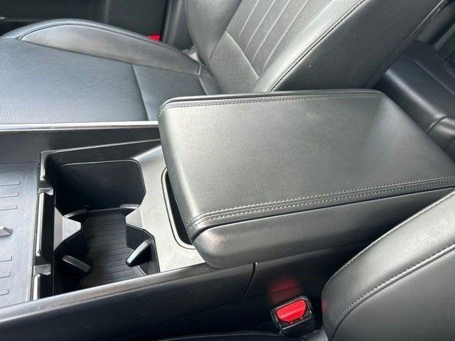 Hyundai Santa Fe Hybrid  2024