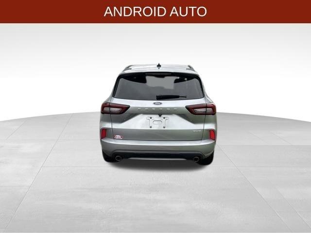Ford Escape  2024