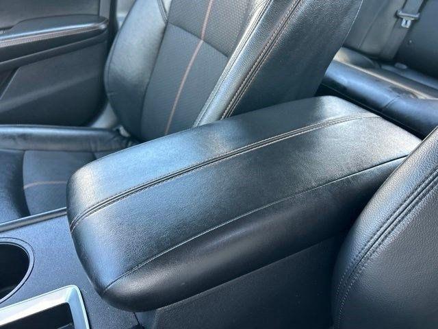 Nissan Altima  2021