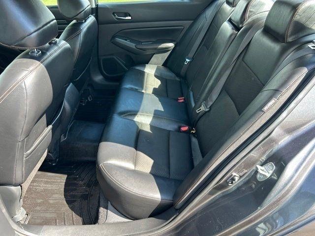 Nissan Altima  2021