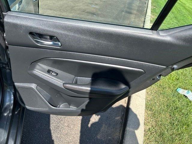 Nissan Altima  2021