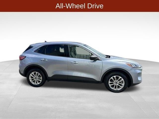 Ford Escape Hybrid  2022