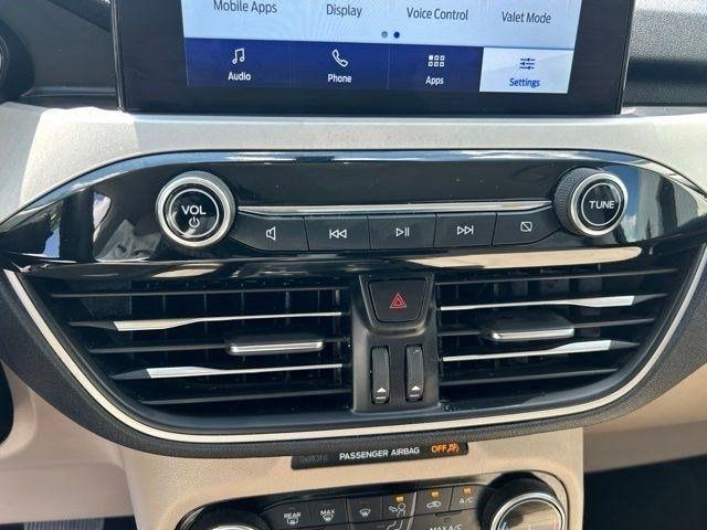 Ford Escape Hybrid  2022