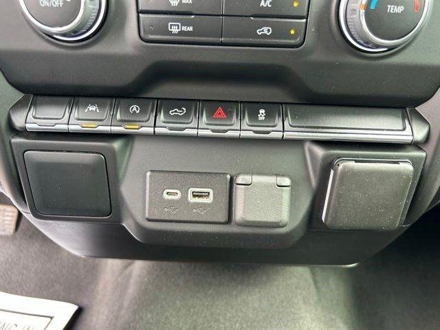 Chevrolet Silverado 1500  2023