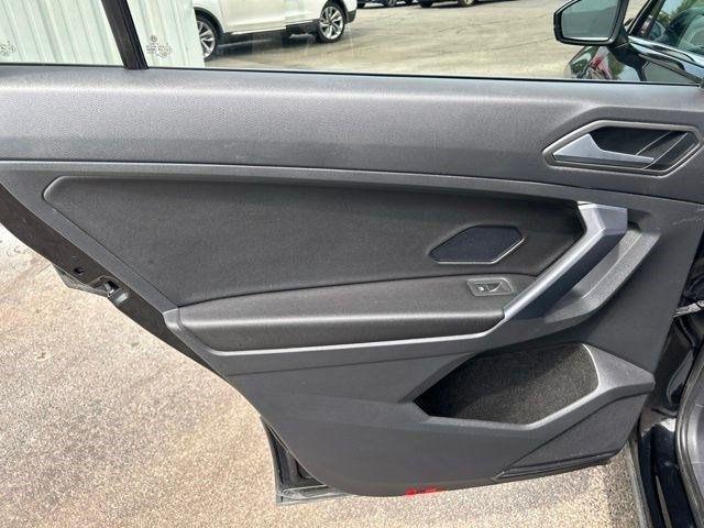 Volkswagen Tiguan  2021