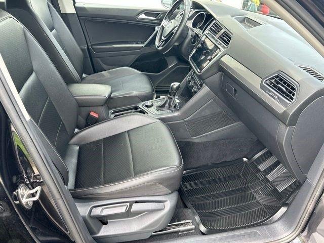 Volkswagen Tiguan  2021