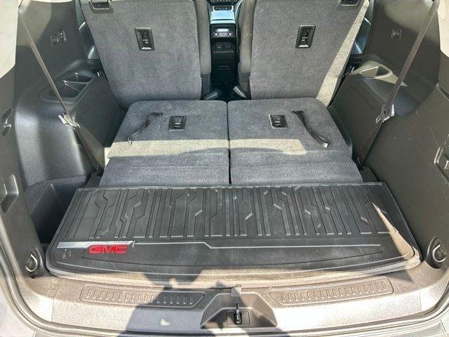 GMC Acadia  2021