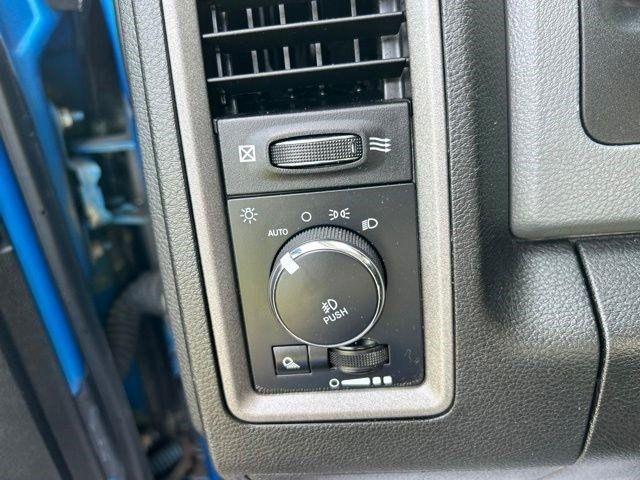 RAM 1500 Classic  2019