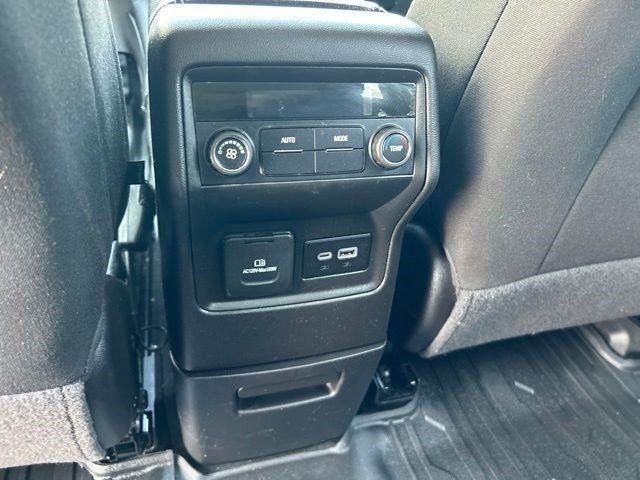 GMC Acadia  2023