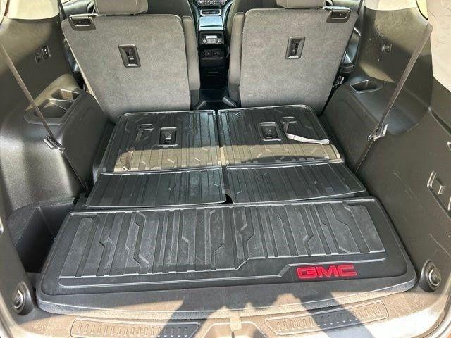 GMC Acadia  2023