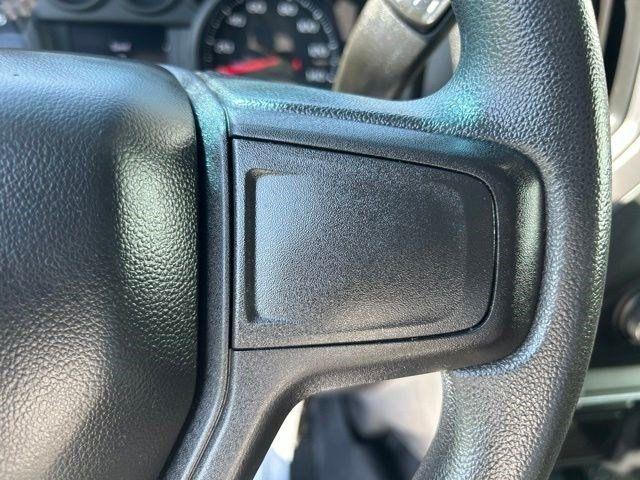 Chevrolet Silverado 1500  2020