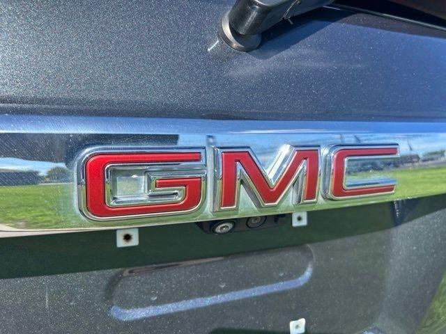 GMC Acadia  2021