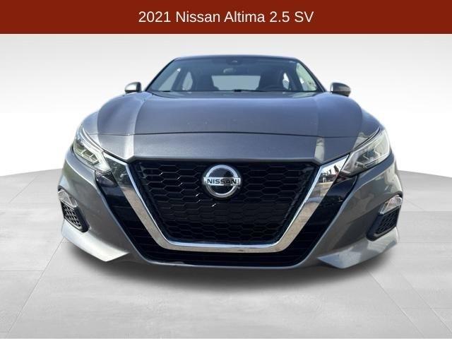 Nissan Altima  2021