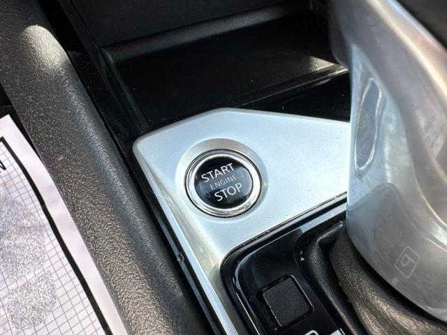 Nissan Altima  2021
