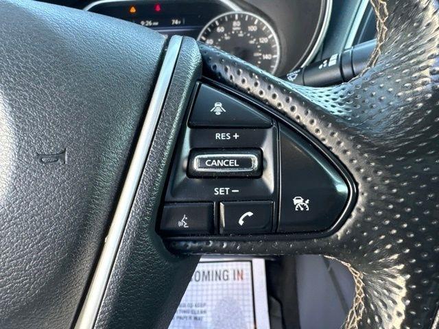 Nissan Maxima  2019