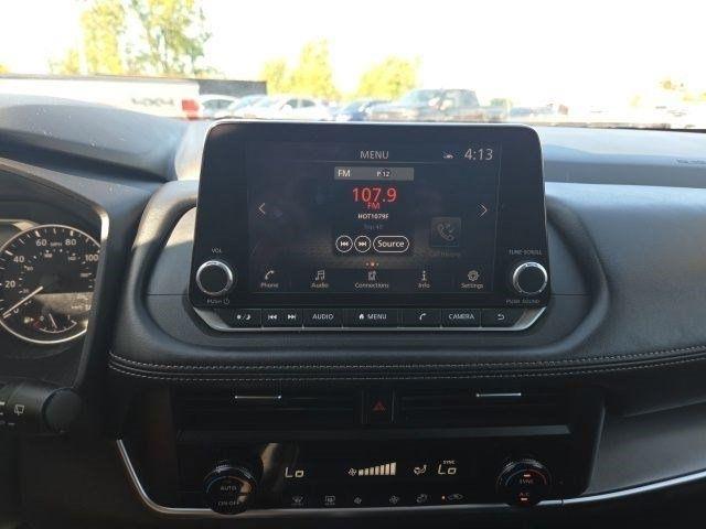 Nissan Rogue  2025