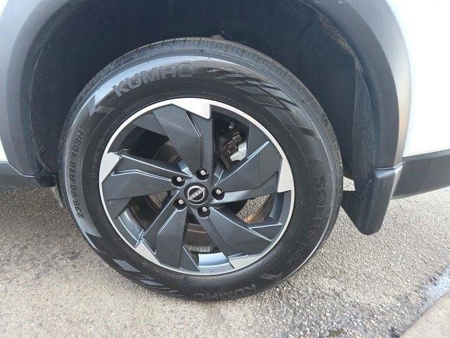 Nissan Rogue  2025