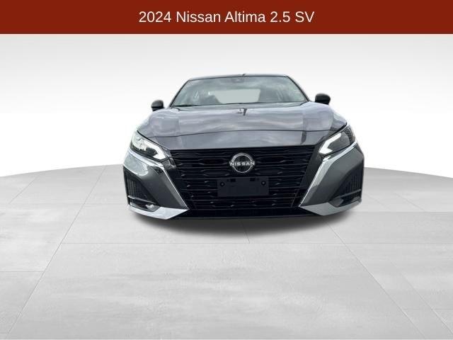 Nissan Altima  2024