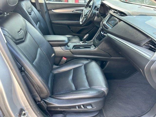 Cadillac XT5  2018