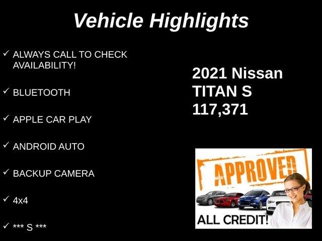 Nissan Titan  2021