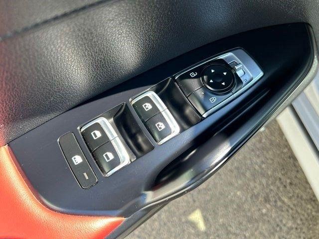 Kia K5  2023