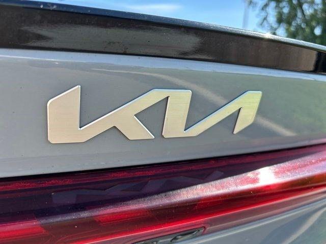 Kia K5  2023