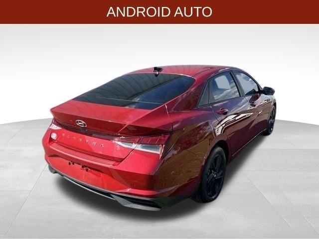 Hyundai Elantra  2023