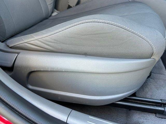 Hyundai Elantra  2023