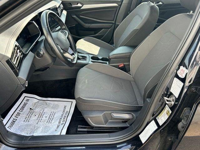 Volkswagen Jetta  2025