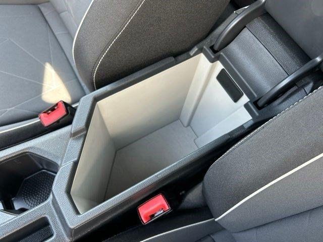 Volkswagen Jetta  2025