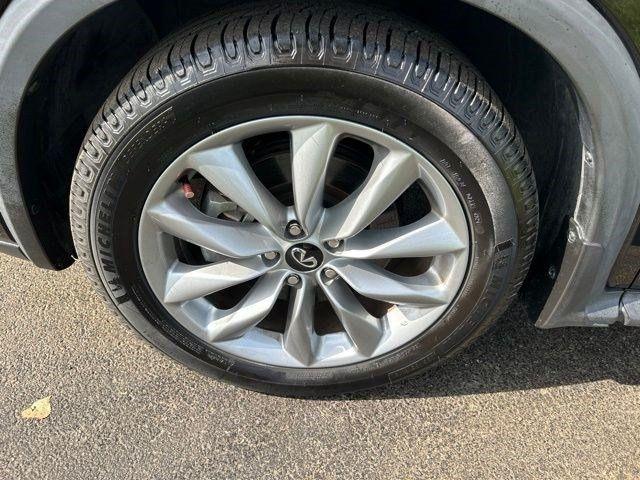 Infiniti QX50  2022