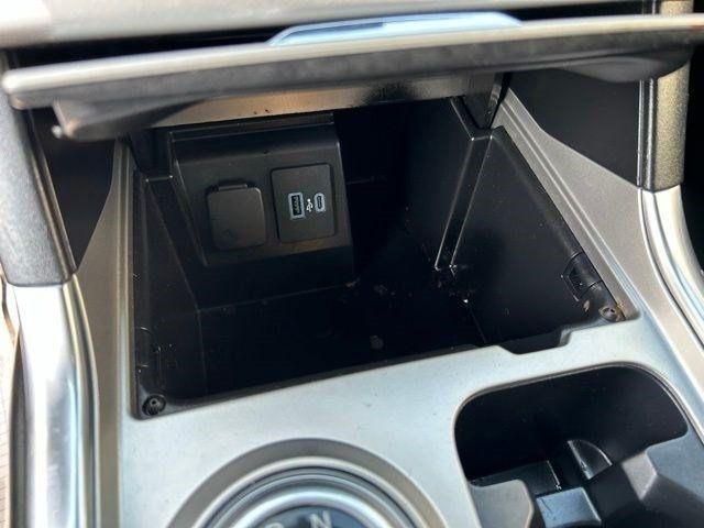 Ford Explorer  2021