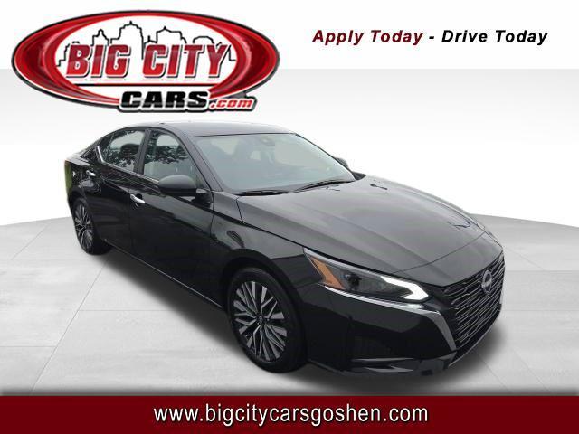 Nissan Altima  2025