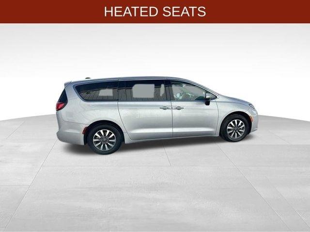 Chrysler Pacifica Hybrid Touring L 2023