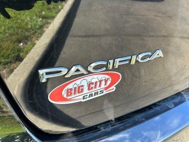 Chrysler Pacifica Hybrid  2024