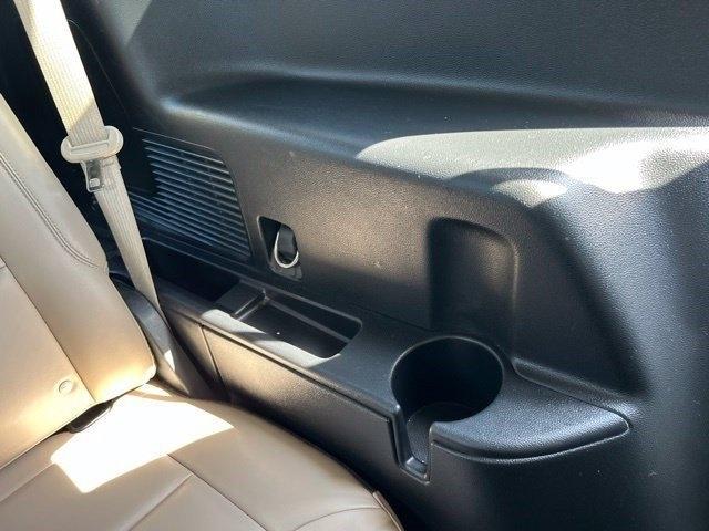 Ford Explorer XLT 2023