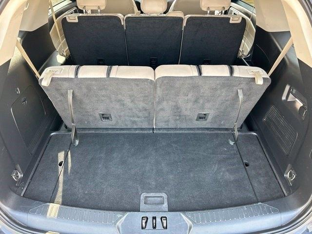Ford Explorer XLT 2023