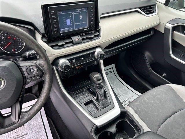 Toyota RAV4  2021