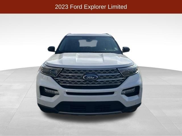 Ford Explorer Limited AWD 2023