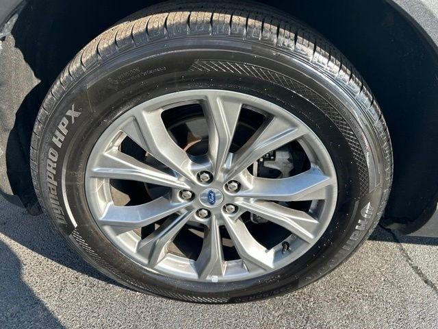 Ford Explorer Limited AWD 2023