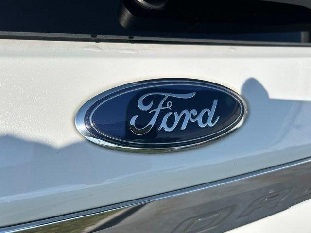 Ford Explorer Limited AWD 2023