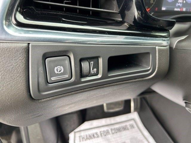 Cadillac XT6  2021
