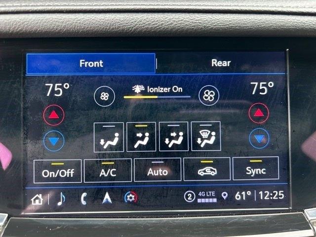 Cadillac XT6  2021