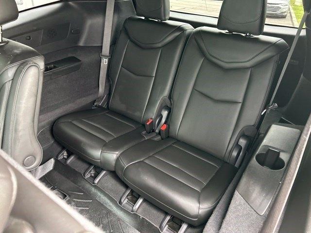 Cadillac XT6  2021