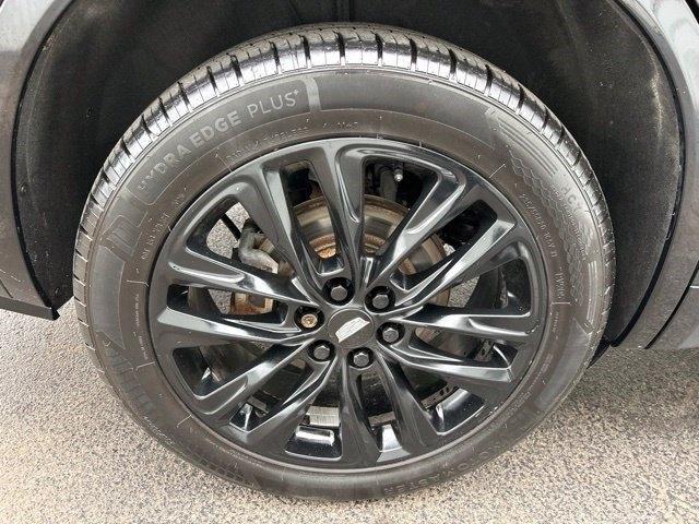 Cadillac XT6  2021
